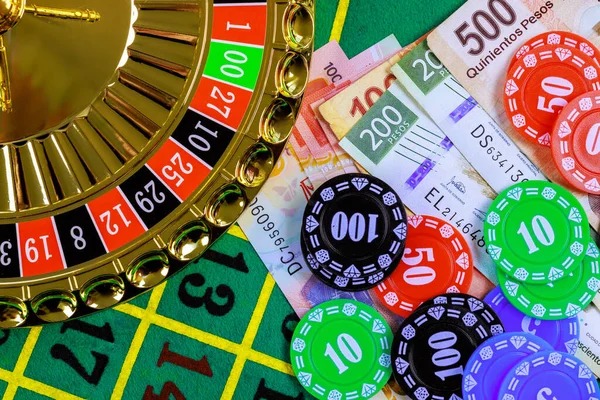 Result display and payout confirmation